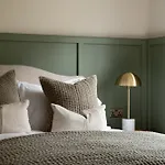 Bay Tree * ボウネス＝オン＝ウィンダミア