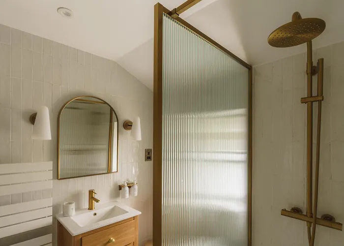 Bay Tree * Bowness-on-Windermere